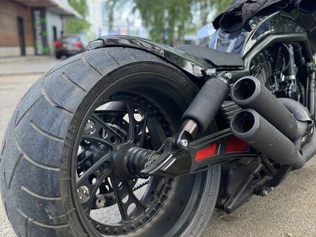 2008 Harley-Davidson V-Rod Muscle, чёрный, 2300000 рублей, вид 2