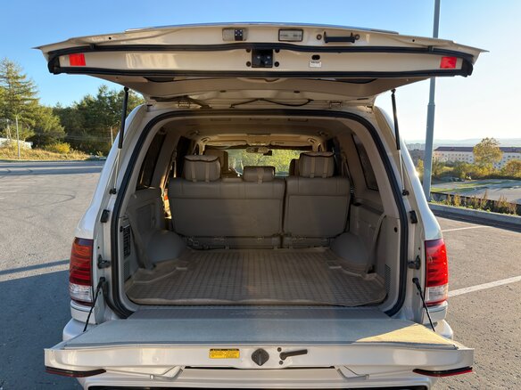 2003 Lexus LX 470 II Рестайлинг, бежевый, 3000000 рублей - вид 10