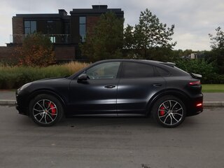 2021 Porsche Cayenne GTS Coupé III, чёрный, 10200000 рублей, вид 5