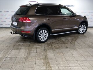 2012 Volkswagen Touareg II, коричневый, 1950000 рублей, вид 2