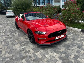 2019 Ford Mustang VI Рестайлинг, красный, 3300000 рублей, вид 2