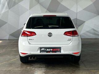 2015 Volkswagen Golf VII, белый, 1099000 рублей, вид 5