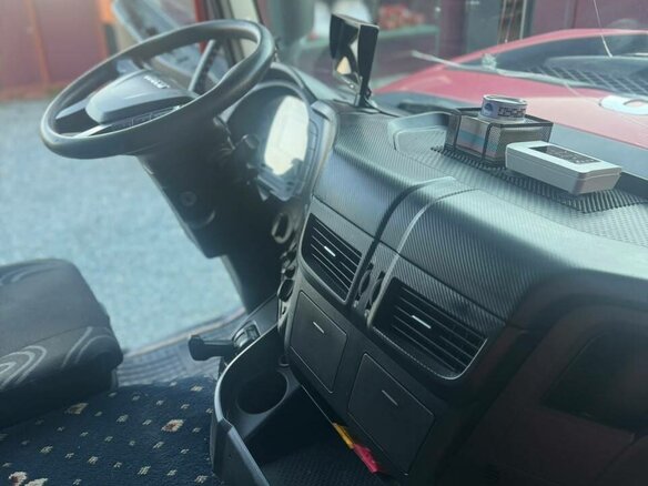 2016 Iveco Stralis, красный, 8000000 рублей - вид 12