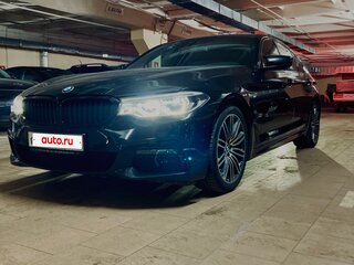 2018 BMW 5 серии 530i xDrive VII (G30/G31/G38), чёрный, 3850000 рублей, вид 2