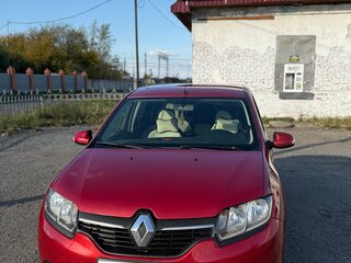 2014 Renault Logan II, красный, 540000 рублей, вид 2