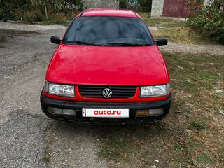 1993 Volkswagen Passat B4, красный, 200000 рублей, вид 3