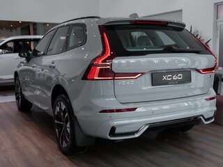 2026 Volvo XC60 II Рестайлинг 2, серый, 8900000 рублей, вид 5