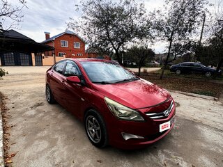 2016 Hyundai Solaris I Рестайлинг, красный, 650000 рублей, вид 3
