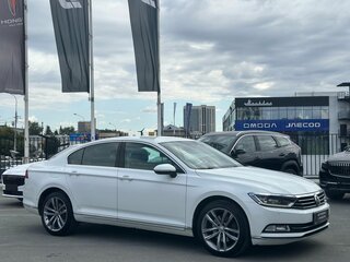 2015 Volkswagen Passat B8, белый, 1650000 рублей, вид 3