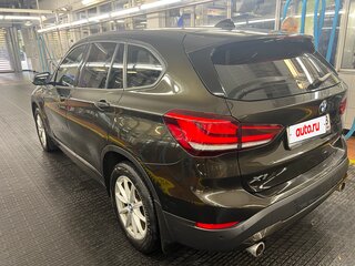 2020 BMW X1 20i xDrive II (F48) Рестайлинг, коричневый, 3197000 рублей, вид 5