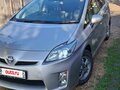 2011 Toyota Prius III Рестайлинг (XW30), серебристый, 1150000 рублей