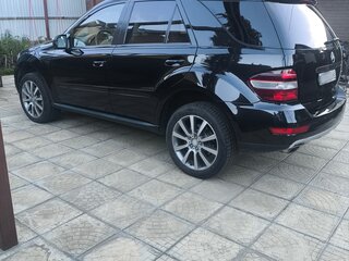 2009 Mercedes-Benz M-Класс 280 II (W164) Рестайлинг, чёрный, 2350000 рублей, вид 2