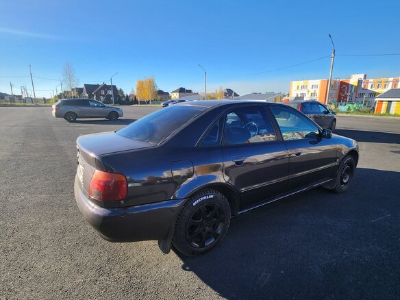 1995 Audi A4 I (B5), фиолетовый, 190000 рублей - вид 6