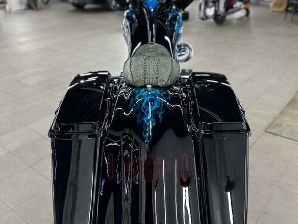 2009 Harley-Davidson Street Glide, чёрный, 1000000 рублей - вид 6