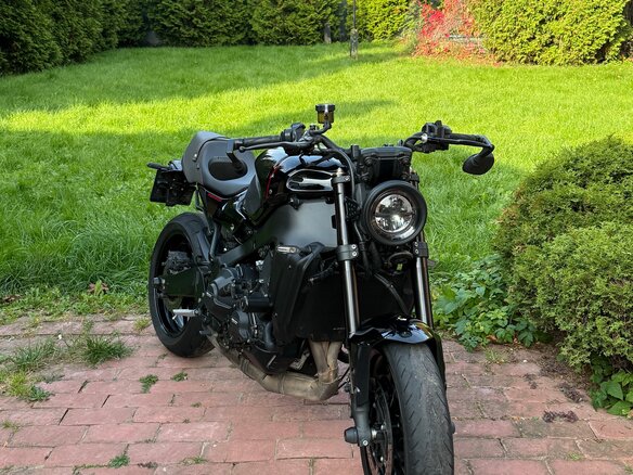 2022 Yamaha XSR900, чёрный, 1100000 рублей - вид 5