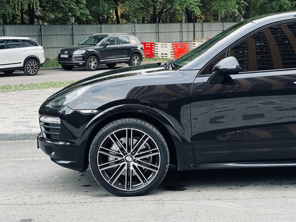 2011 Porsche Cayenne S II (958), чёрный, 2070000 рублей - вид 7