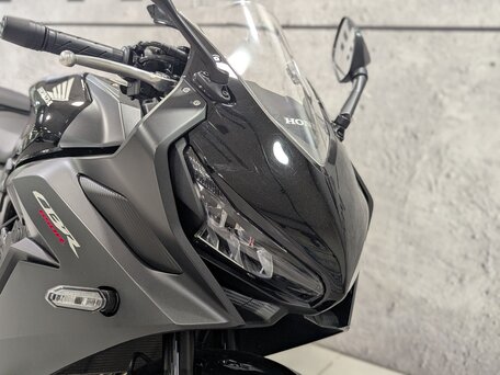 2023 Honda CBR 650R, чёрный, 995000 рублей, вид 3
