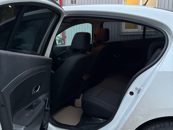2014 Renault Fluence I Рестайлинг, белый, 530000 рублей - вид 13