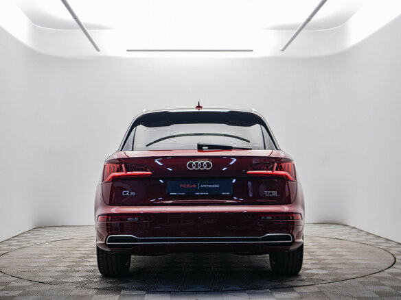 2017 Audi Q5 II (FY), красный - вид 5
