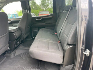 2022 Chevrolet Silverado Double Cab IV (T1XX), чёрный, 7868553 рублей, вид 5