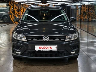 2017 Volkswagen Tiguan II, серый, 2050000 рублей, вид 1