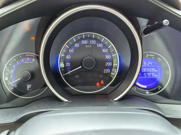2015 Honda Fit III, белый, 659010 рублей - вид 9