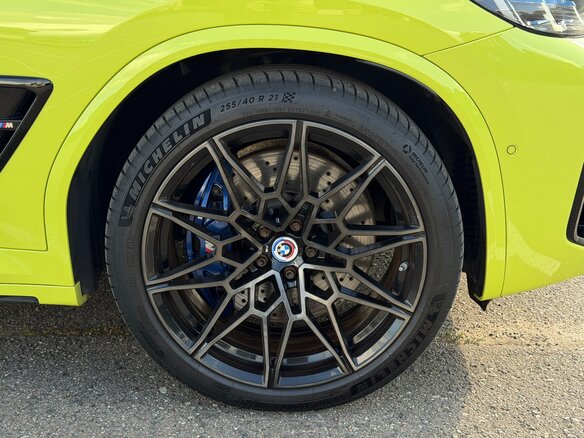 2022 BMW X4 M Competition I (F98) Рестайлинг, жёлтый, 8300000 рублей - вид 16