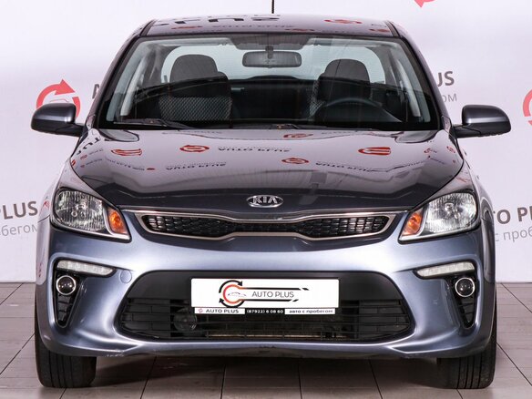 2018 Kia Rio IV, серый - вид 2