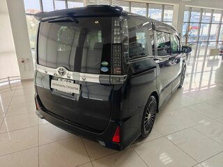 2015 Toyota Voxy III (R80), синий, 1750000 рублей, вид 5