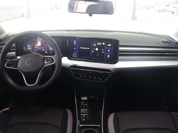 2023 Volkswagen Lamando L II, серый, 1750000 рублей - вид 7