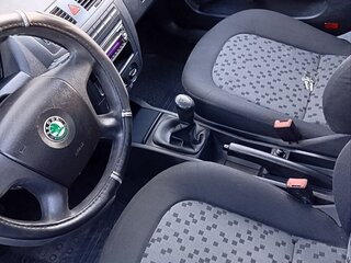 2007 Skoda Fabia I Рестайлинг, серебристый, 500000 рублей, вид 4