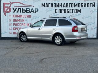 2012 Skoda Octavia II (A5) Рестайлинг, серебристый, 770000 рублей, вид 4