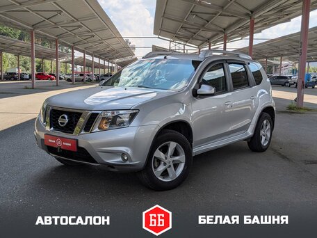 Nissan Terrano III (D10)