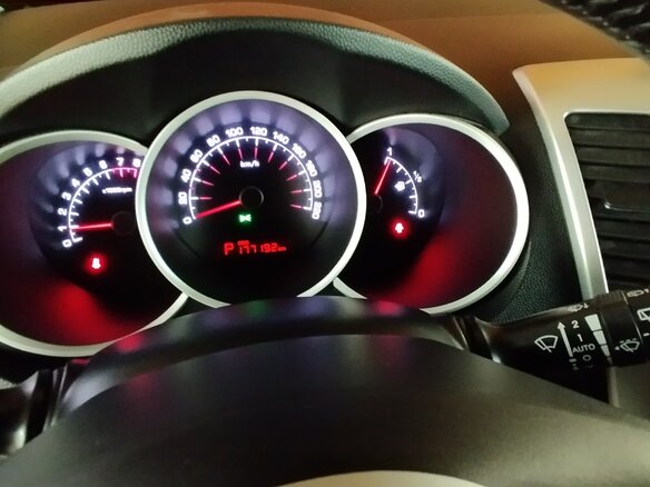 2014 Kia Venga I, коричневый, 1150000 рублей - вид 5
