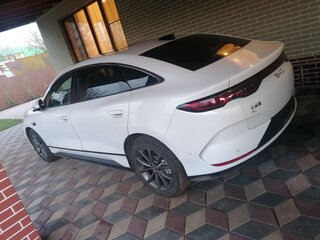 2025 BYD Qin L, белый, 2500000 рублей, вид 4