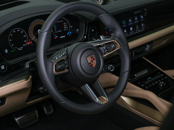 2026 Porsche Cayenne GTS Coupé III Рестайлинг, серый, 25955186 рублей - вид 14