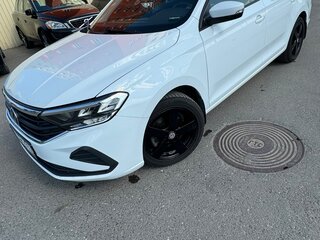 2021 Volkswagen Polo VI, белый, 1700000 рублей, вид 1