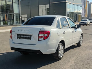 2025 Lada (ВАЗ) Granta I Рестайлинг, белый, 774200 рублей, вид 5