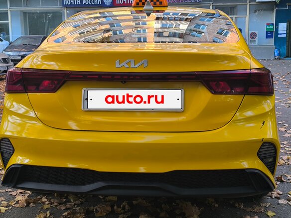 2022 Kia Cerato IV Рестайлинг, белый, 2065000 рублей - вид 6