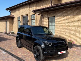 2021 Land Rover Defender 110 II, чёрный, 8700000 рублей, вид 1