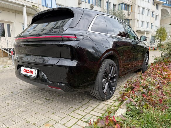 2024 Li Auto (Lixiang) L6 I, чёрный - вид 1
