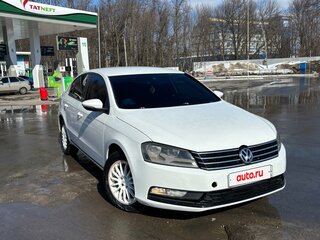 2013 Volkswagen Passat B7, белый, 700000 рублей, вид 3