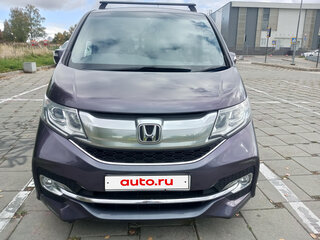 2016 Honda Stepwgn Spada V, фиолетовый, 1800000 рублей, вид 4