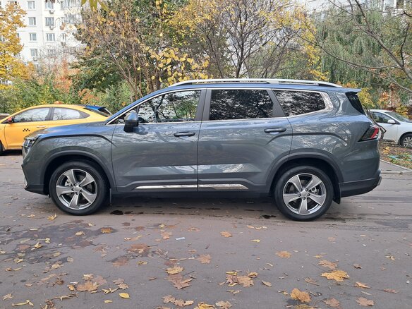 2024 Geely Okavango I Рестайлинг, серый, 2700000 рублей - вид 3