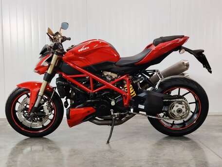 2011 Ducati Streetfighter, красный, 549000 рублей, вид 5