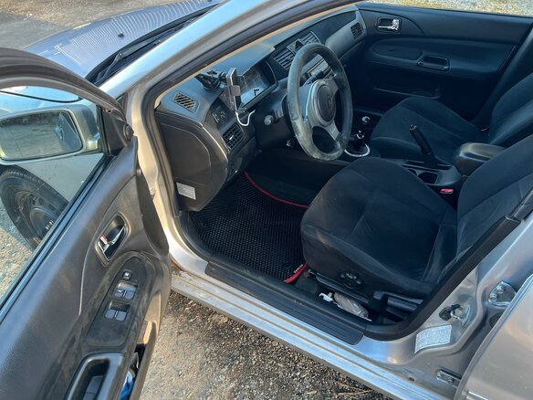 2004 Mitsubishi Lancer IX, серый, 315000 рублей - вид 11