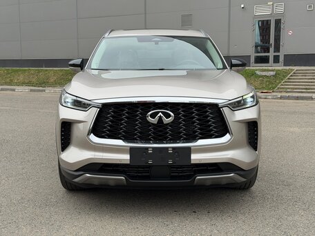 2026 Infiniti QX60 II, серебристый, 5850000 рублей, вид 2