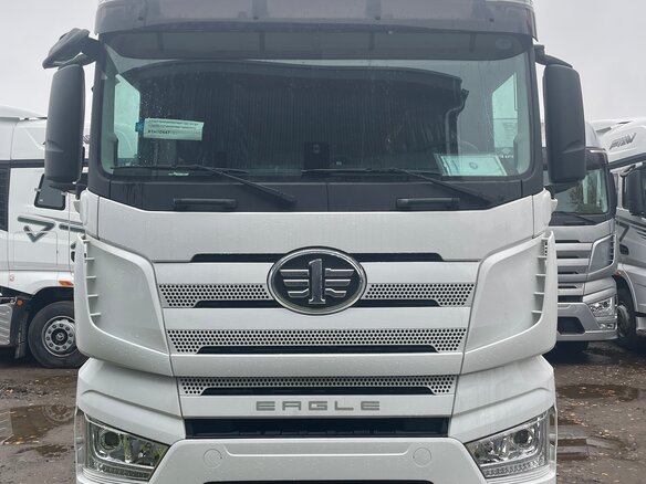 2024 FAW J7, белый, 8600000 рублей - вид 1