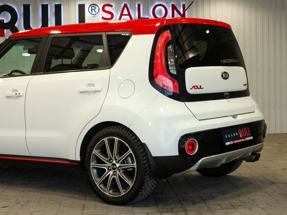2016 Kia Soul II Рестайлинг, белый, 1560000 рублей - вид 15