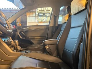 2021 Volkswagen Tiguan Allspace II, чёрный, 2850000 рублей, вид 4